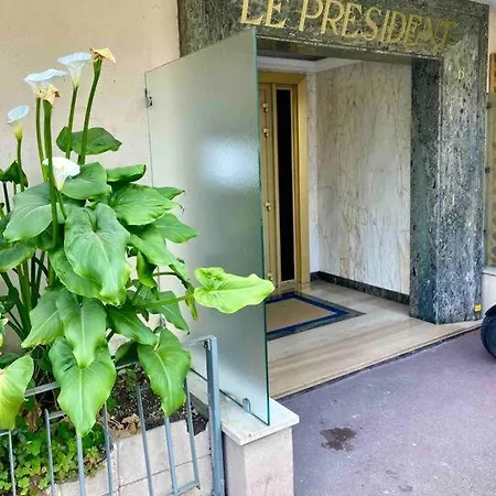 Apartment Bleu Azur *